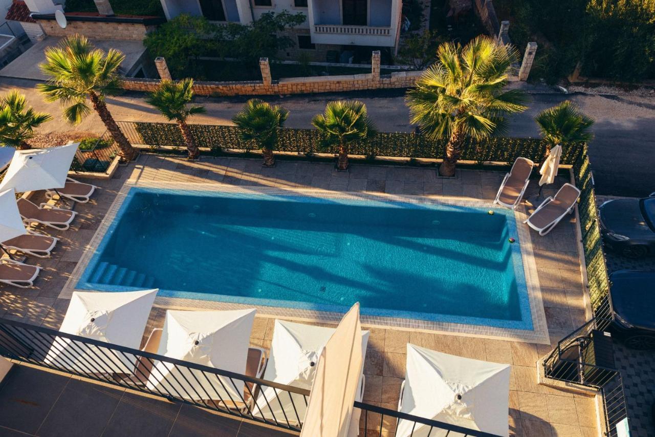 Apartment Gina Trogir Exterior photo