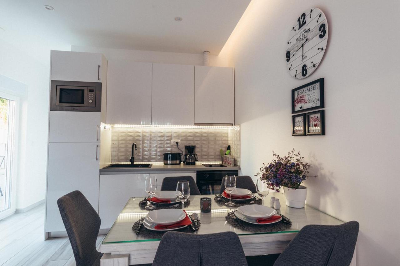 Apartment Gina Trogir Exterior photo