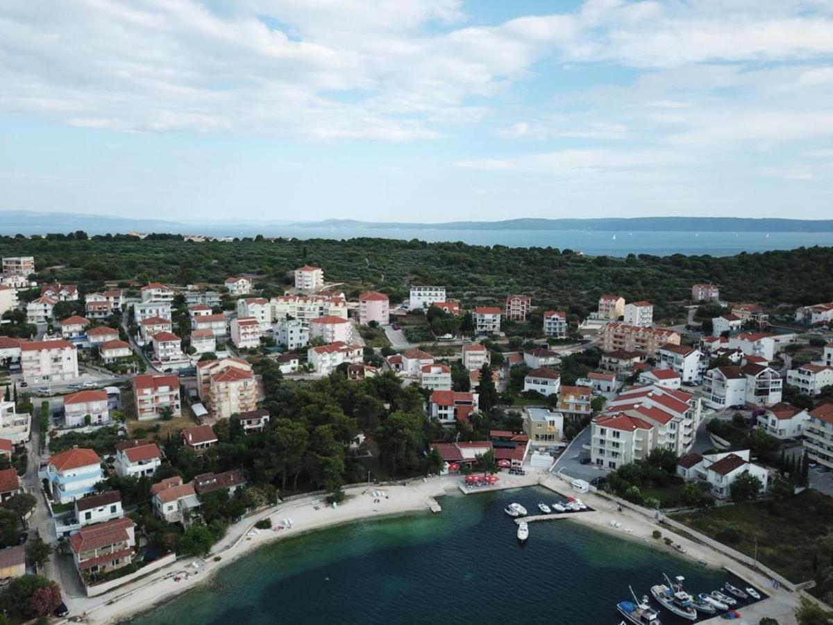 Apartment Gina Trogir Exterior photo