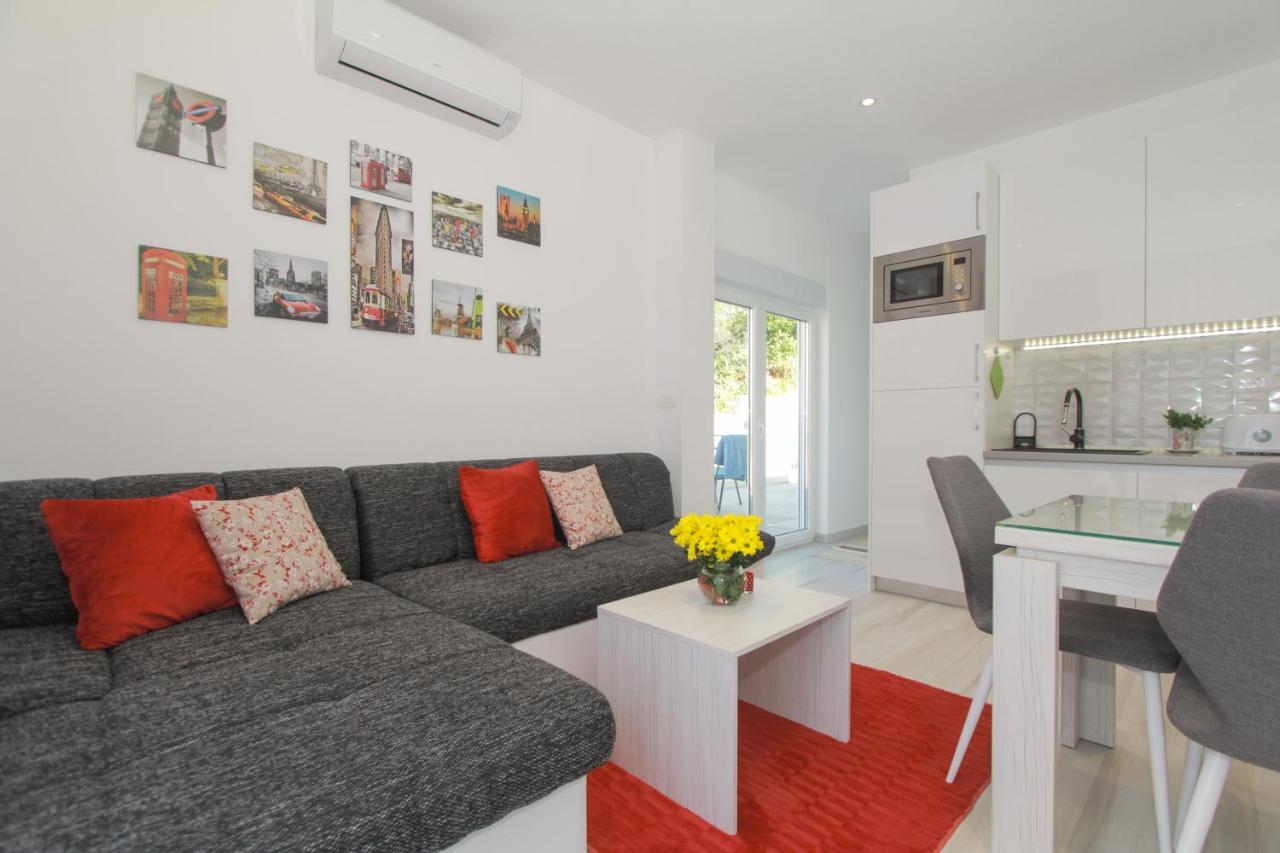 Apartment Gina Trogir Exterior photo